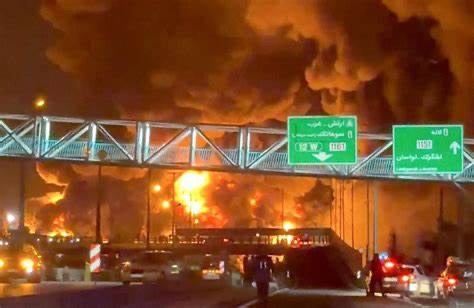 美國宣稱加強對伊朗的軍事打擊