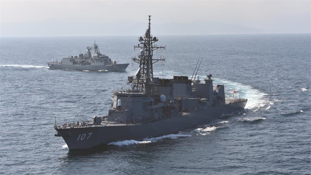 高市早苗任上首次派遣「雷」號護衛艦穿越台灣海峽 