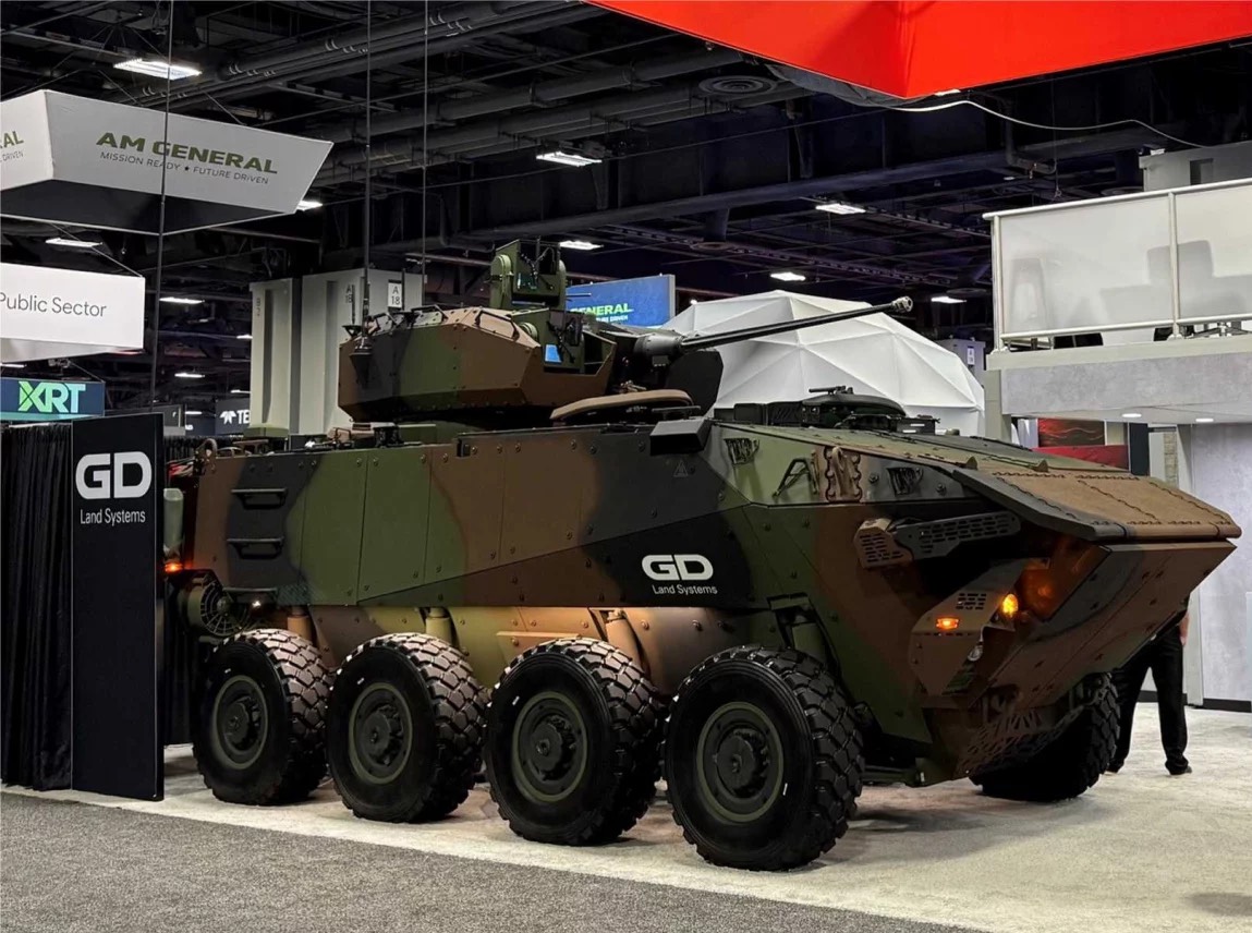 通用動力公司陸地系統部門展示ARV-30 8x8先進偵察甲車