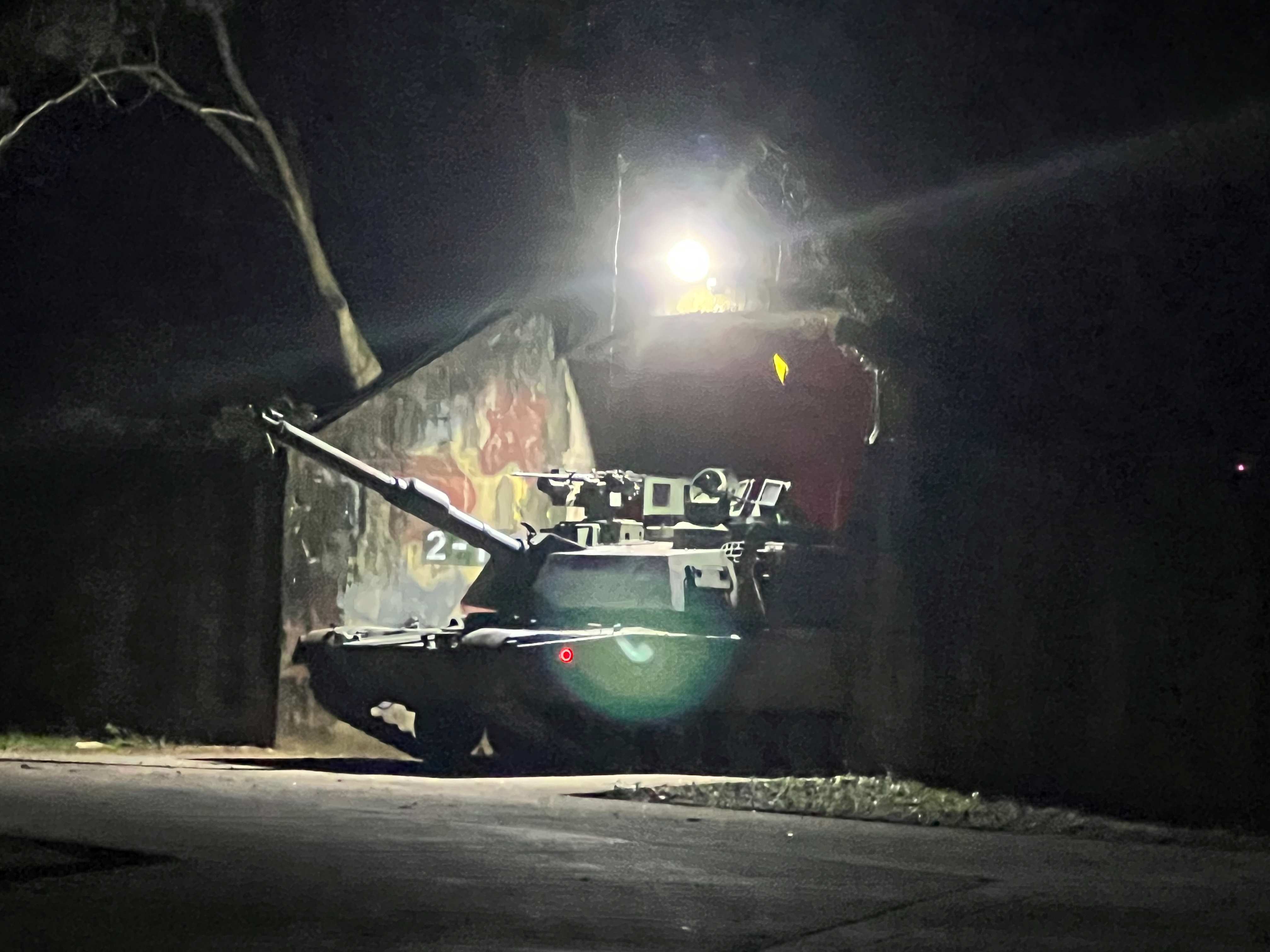 國軍聯兵584旅 M1A2T 主戰車戰備偵巡  以實戰化機動驗證臨戰應變能力