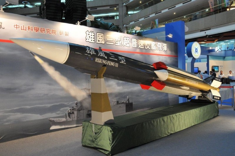 「雄鷙專案」再推進度  空射雄三反艦飛彈首次成功射擊實彈